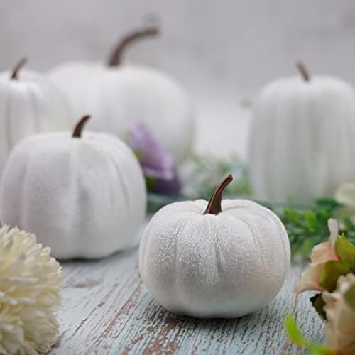 8pcs Artificial Velvet Pumpkin Halloween Decoration Set