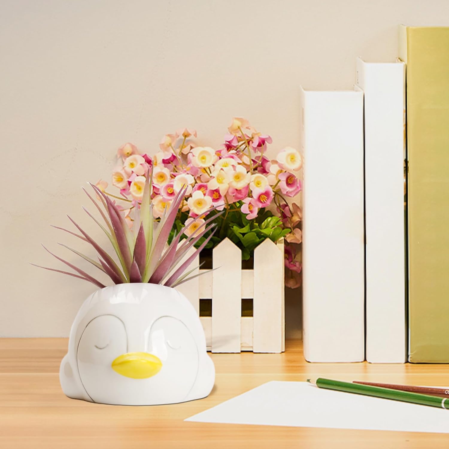 Cute Artificial Penguin Plant Basin for Home Decor