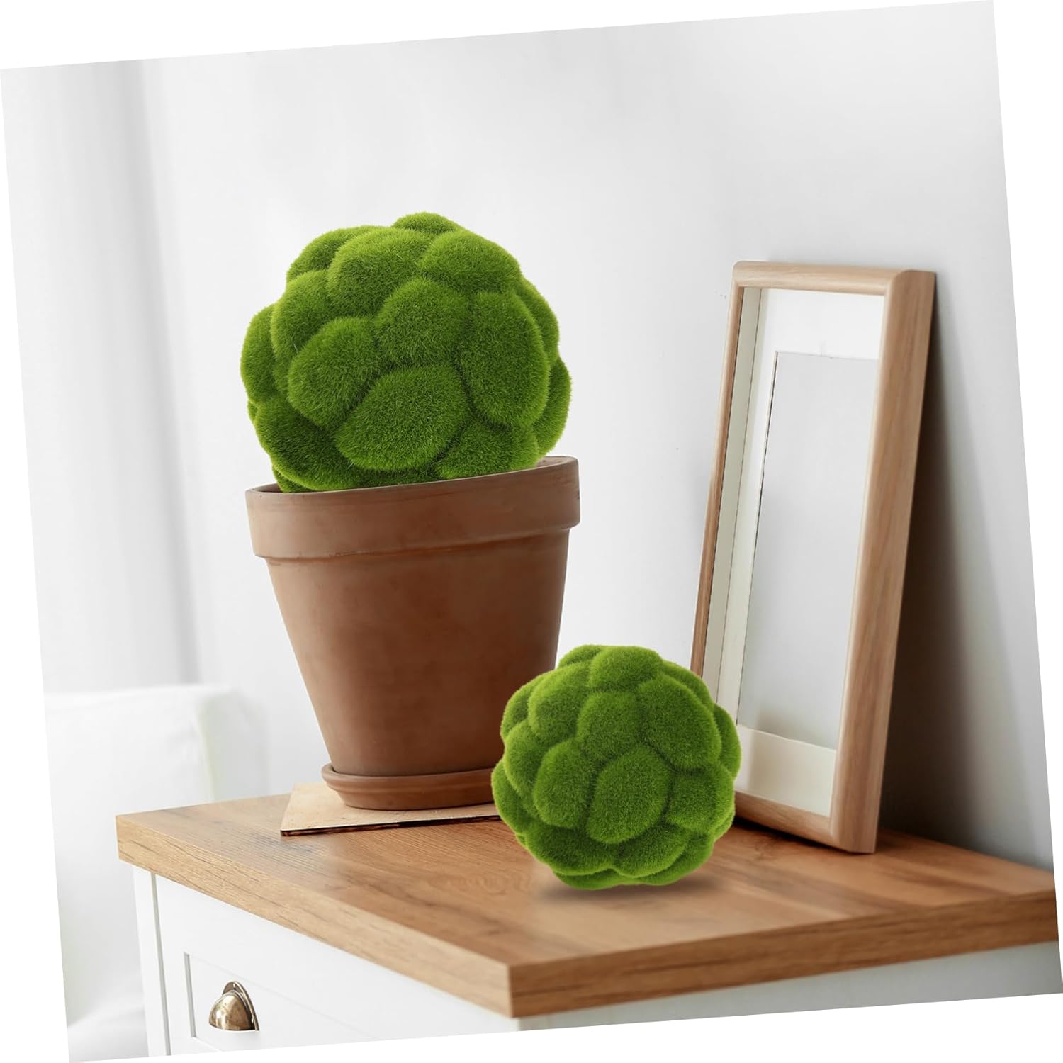 2pcs Artificial Topiary Moss Balls Decorative Garden Sphere