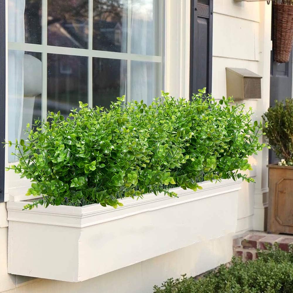 8 Bundles UV Resistant Artificial Boxwood Plants