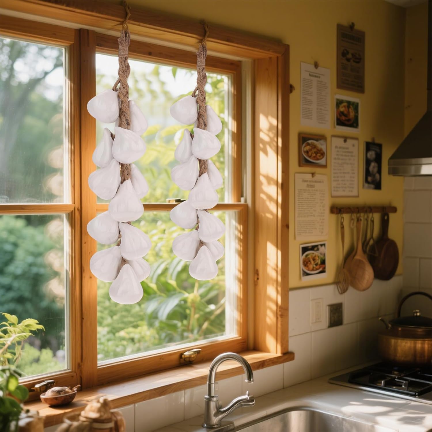Woration Artificial Ceramic White Garlic Hanging Garland