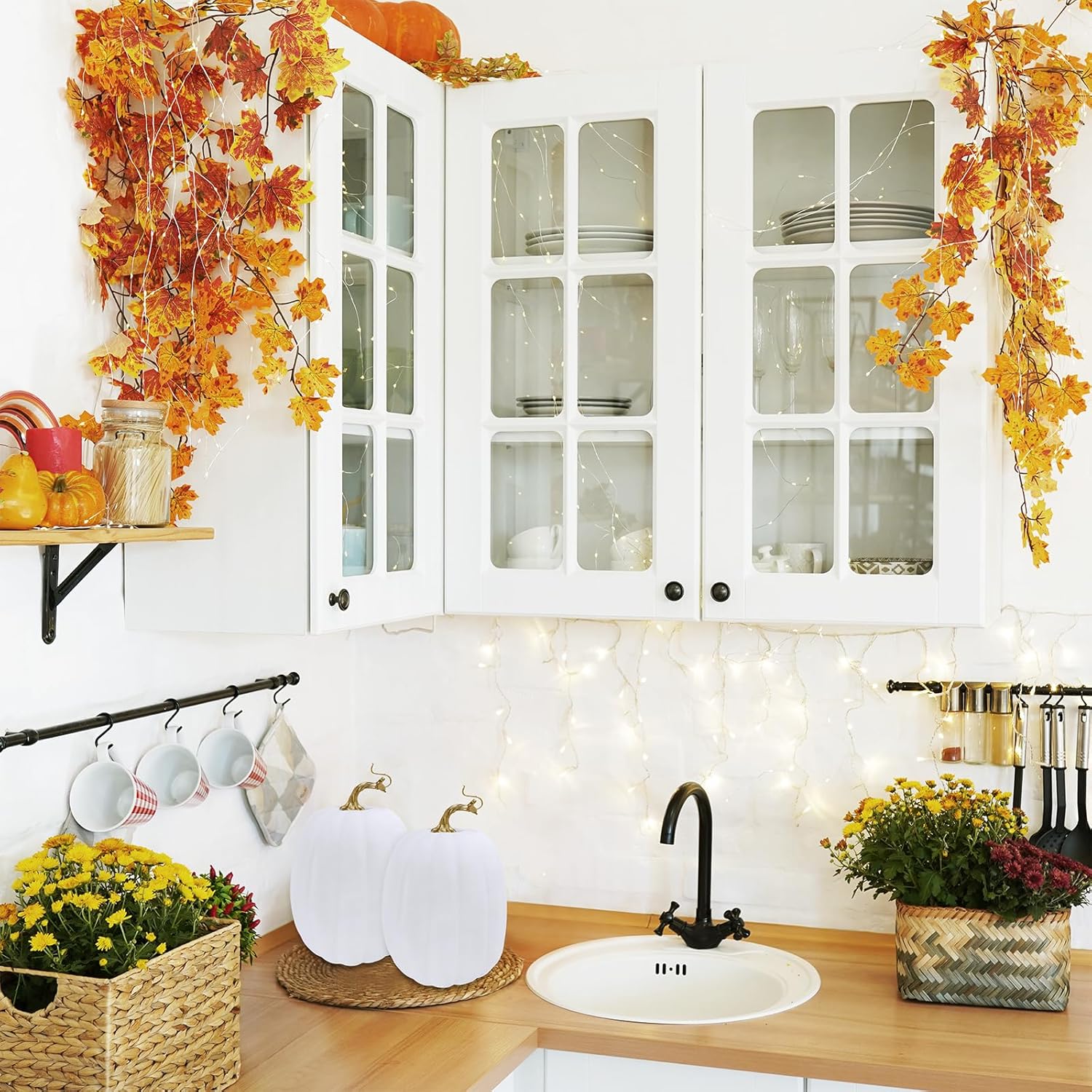 Winlyn 2 Pcs Fall White Artificial Pumpkins Decor