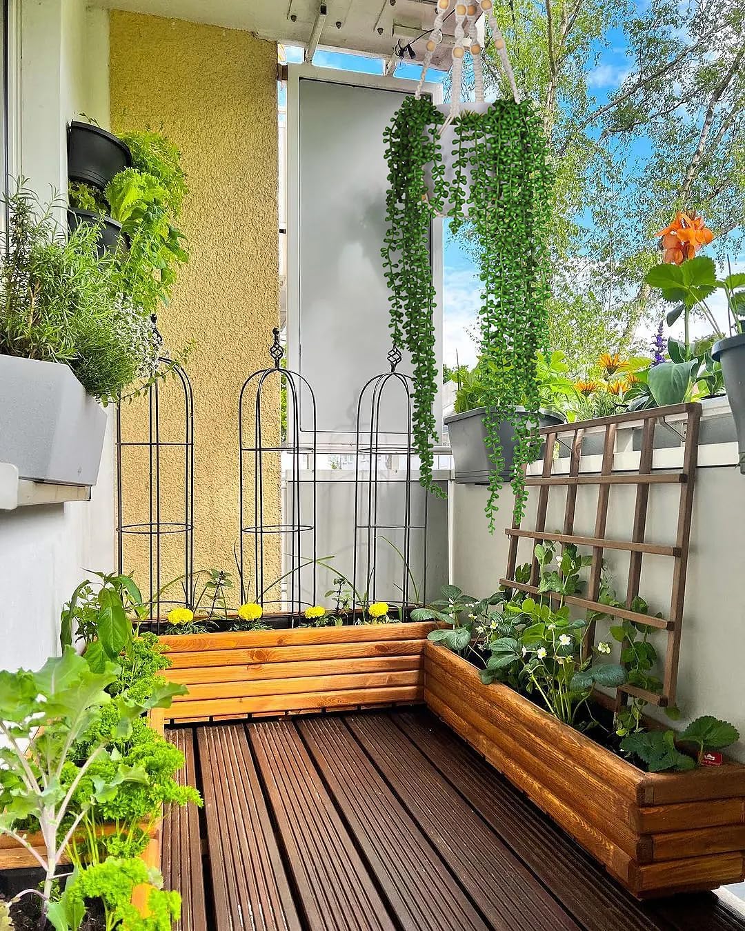 RECUTMS 6pcs Artificial String of Pearls Hanging Plants Wall Decor